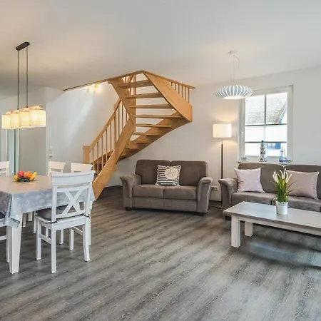 度假居 Reetdachhaus Am Haff Mit Sauna, Terrasse Und Wlan *